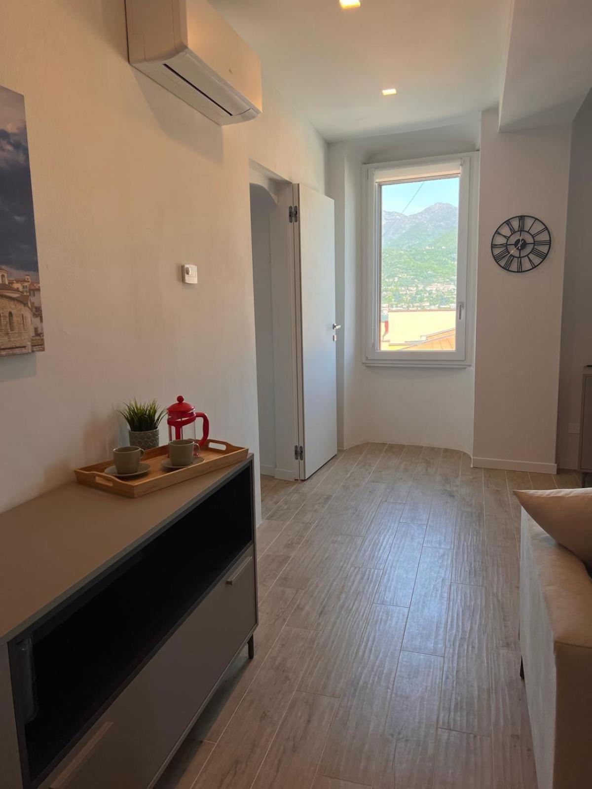 La Finestra Sul Garda Dreaming Holidays San Felice del Benaco Exterior photo