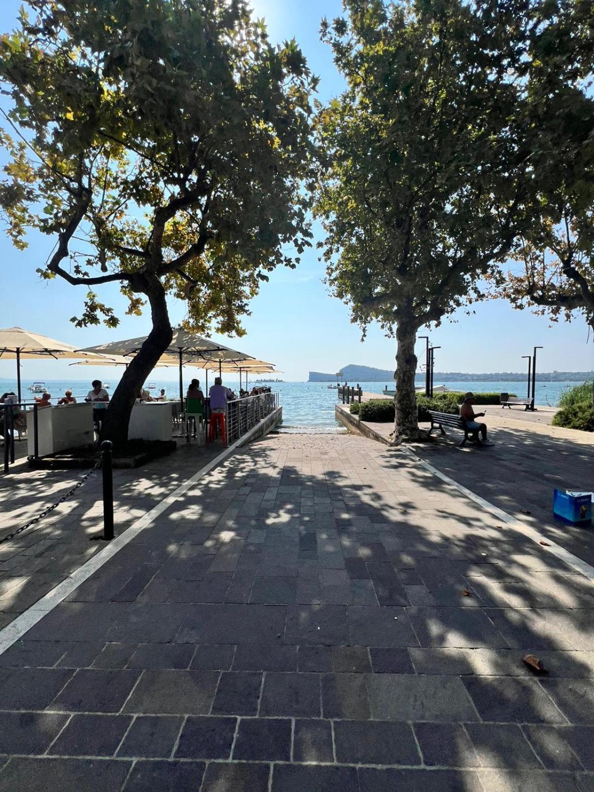 La Finestra Sul Garda Dreaming Holidays San Felice del Benaco Exterior photo